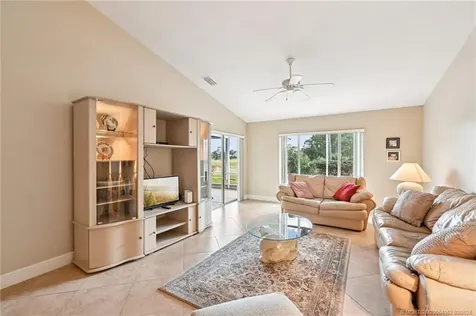 681 NW Broken Oak Trail Jensen Beach FL 34957