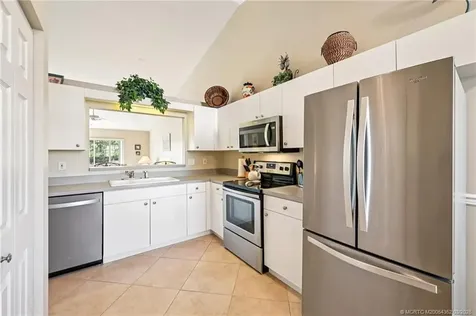 681 NW Broken Oak Trail Jensen Beach FL 34957