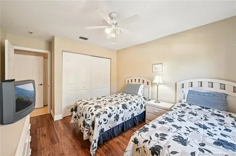 681 NW Broken Oak Trail Jensen Beach FL 34957