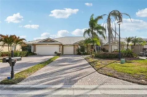 681 NW Broken Oak Trail Jensen Beach FL 34957