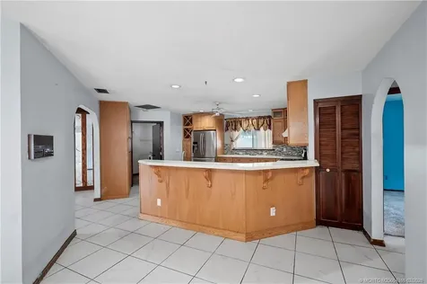 981 SE Lansdowne Avenue Port St Lucie FL 34983