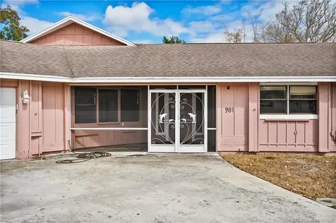 981 SE Lansdowne Avenue Port St Lucie FL 34983