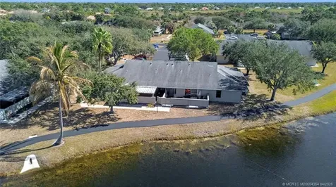 3986 NW Cinnamon Tree Circle Jensen Beach FL 34957