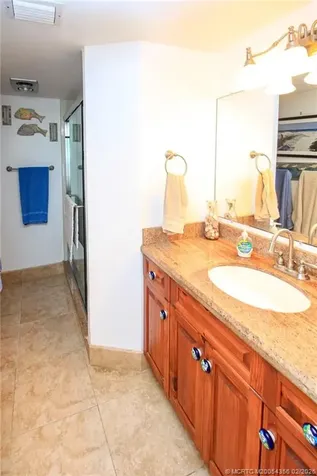 4680 NE Sandpebble Trace Stuart FL 34996
