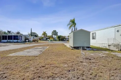 332 NE Tropicalia Lane Jensen Beach FL 34957