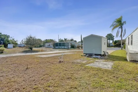 332 NE Tropicalia Lane Jensen Beach FL 34957