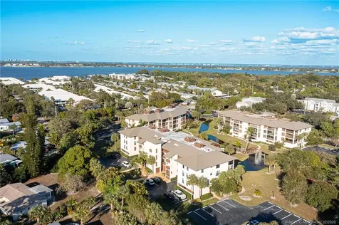 162 SE Saint Lucie Boulevard Stuart FL 34996