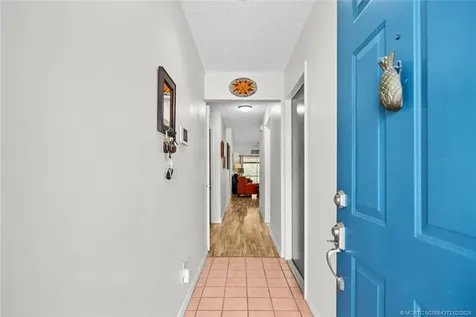 933 NE Sandalwood Place Jensen Beach FL 34957