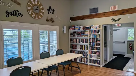 933 NE Sandalwood Place Jensen Beach FL 34957