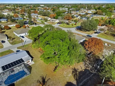 609 SW Curtis Street Port St Lucie FL 34983