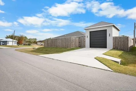 2192 SW Harrison Avenue Port St Lucie FL 34953