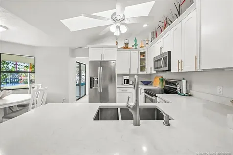 2111 SE Cayuga Court Port St Lucie FL 34952