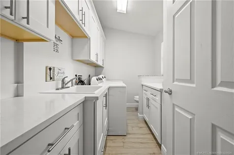 2111 SE Cayuga Court Port St Lucie FL 34952