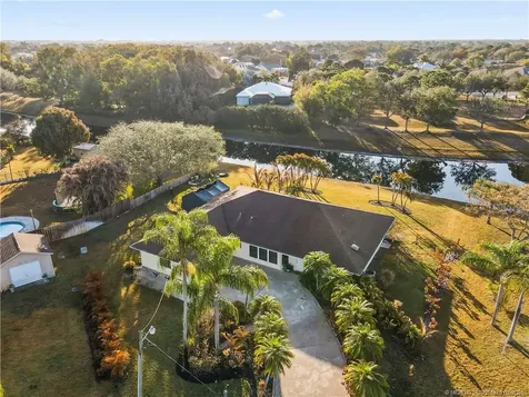 2111 SE Cayuga Court Port St Lucie FL 34952