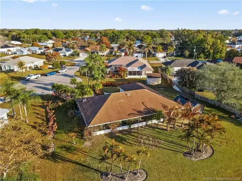 2111 SE Cayuga Court Port St Lucie FL 34952