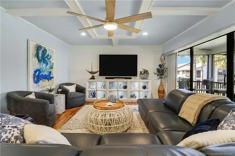 1600 NE Dixie Highway Jensen Beach FL 34957