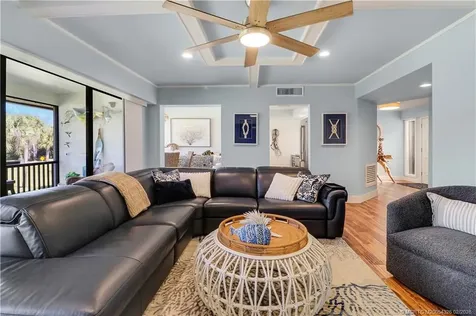 1600 NE Dixie Highway Jensen Beach FL 34957