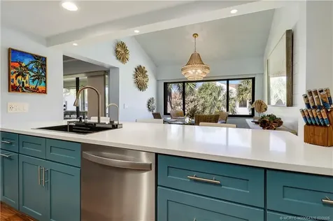 1600 NE Dixie Highway Jensen Beach FL 34957