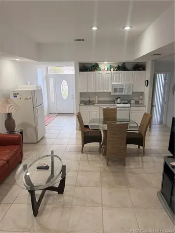 3304 SE Morningside Boulevard Port St Lucie FL 34952