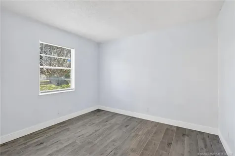 1564 SE Royal Green Circle Port St Lucie FL 34952