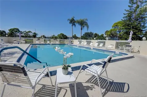 1564 SE Royal Green Circle Port St Lucie FL 34952