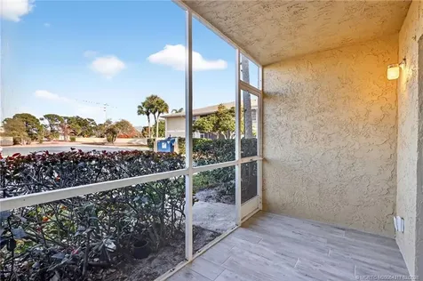 1564 SE Royal Green Circle Port St Lucie FL 34952