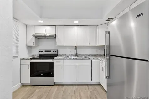 1564 SE Royal Green Circle Port St Lucie FL 34952