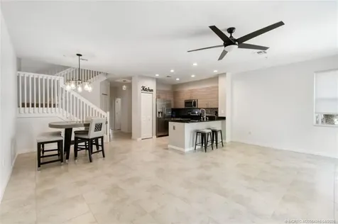 6273 SE Fauna Terrace Hobe Sound FL 33455