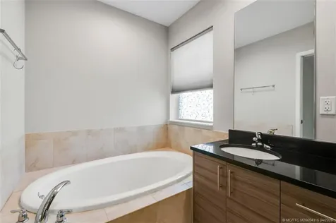 6273 SE Fauna Terrace Hobe Sound FL 33455