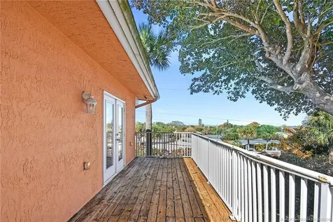 2228 NE Center Circle Jensen Beach FL 34957