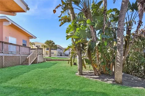 2228 NE Center Circle Jensen Beach FL 34957