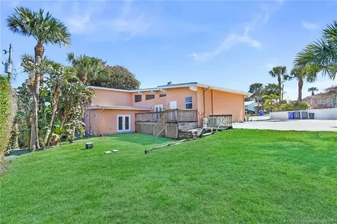 2228 NE Center Circle Jensen Beach FL 34957