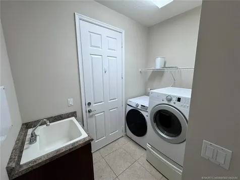 11239 SW Barton Way Port St Lucie FL 34987