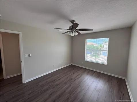 11239 SW Barton Way Port St Lucie FL 34987