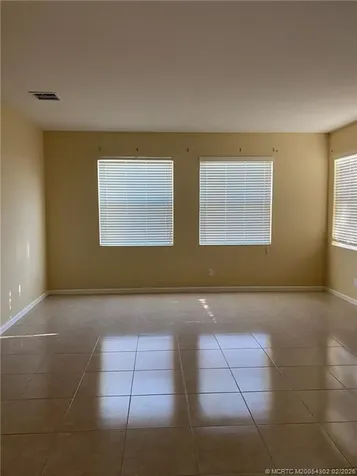 11239 SW Barton Way Port St Lucie FL 34987