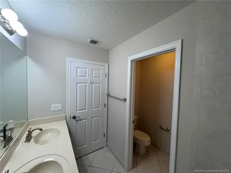 11239 SW Barton Way Port St Lucie FL 34987