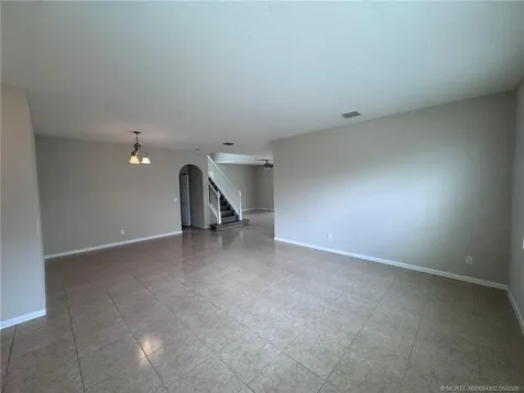 11239 SW Barton Way Port St Lucie FL 34987