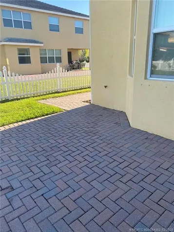 11239 SW Barton Way Port St Lucie FL 34987