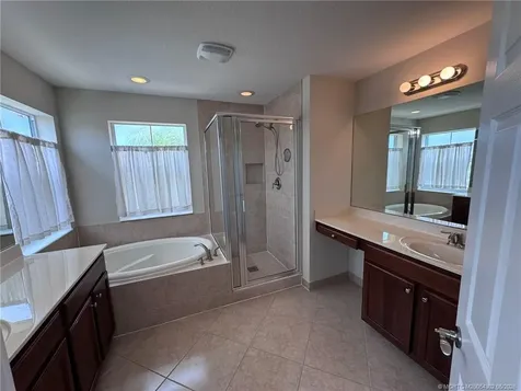 11239 SW Barton Way Port St Lucie FL 34987