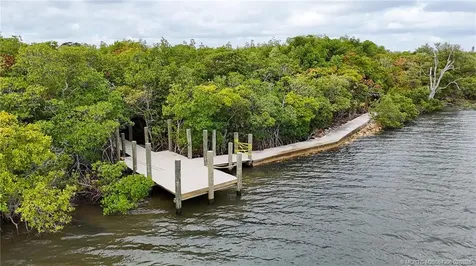 6051 SE Riverboat Drive Stuart FL 34997
