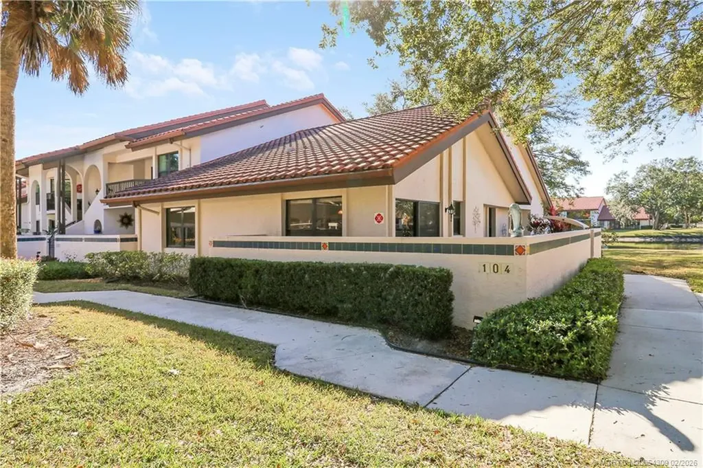 6030 SE Martinique Drive Stuart FL 34997