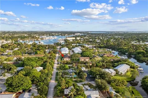 4885 SE Capstan Avenue Stuart FL 34997