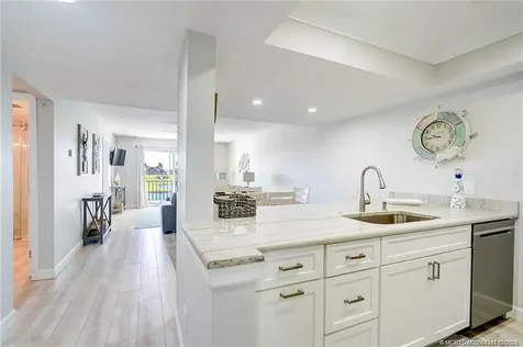5602 NE Gulfstream Way Stuart FL 34996