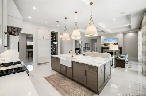 9058 SE Star Island Way Hobe Sound FL 33455