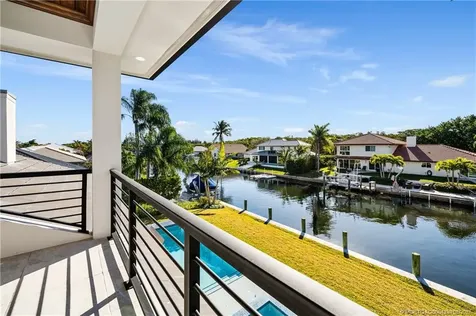 9058 SE Star Island Way Hobe Sound FL 33455