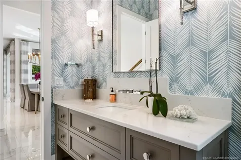 9058 SE Star Island Way Hobe Sound FL 33455