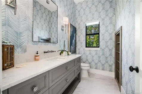 9058 SE Star Island Way Hobe Sound FL 33455