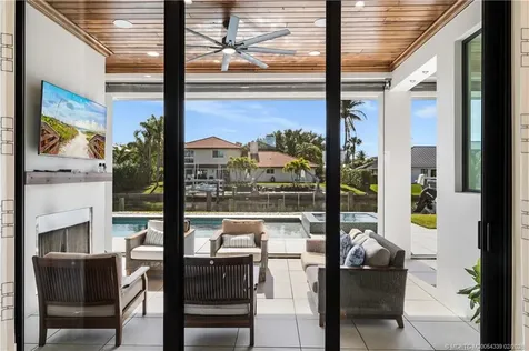 9058 SE Star Island Way Hobe Sound FL 33455