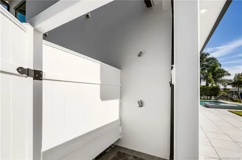 9058 SE Star Island Way Hobe Sound FL 33455