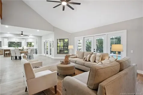 2170 Seminole Shores Lane Vero Beach FL 32963